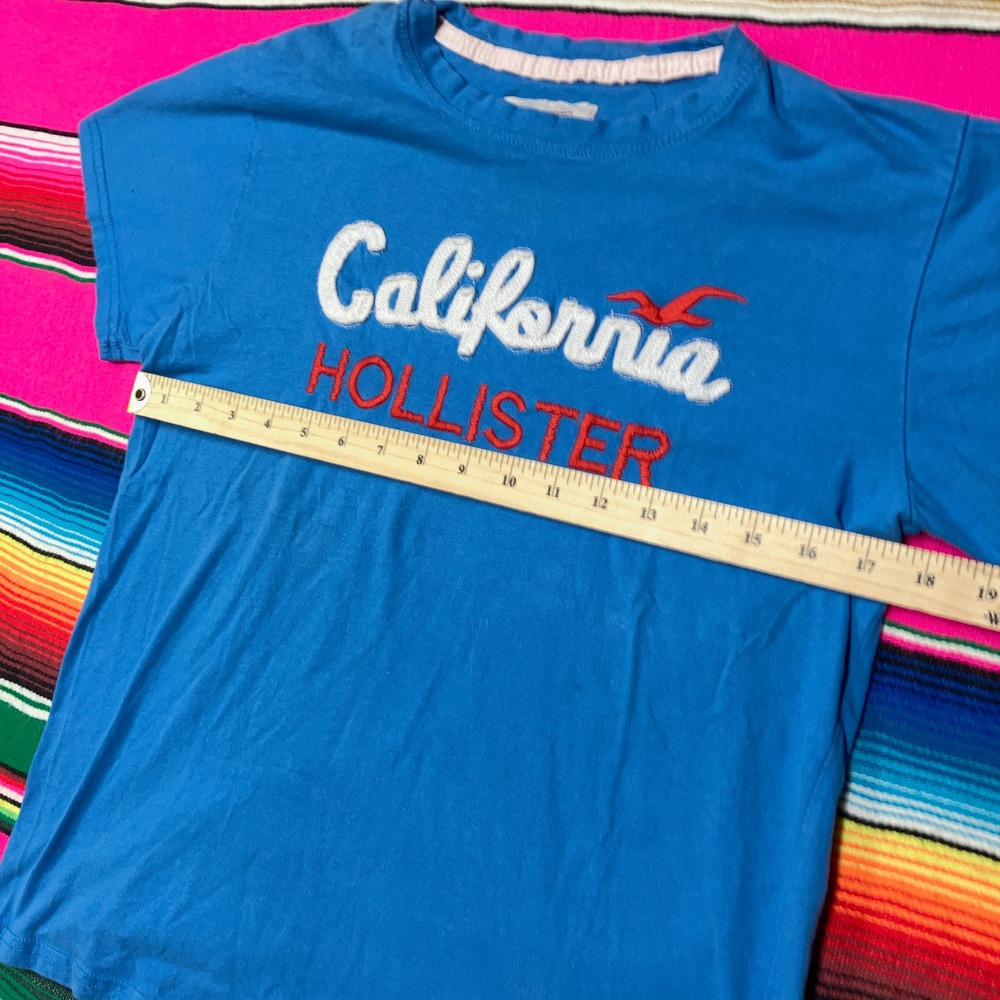 Vintage Hollister Co T-Shirt Women's M HCO Spellout Embroidered 3D Print Y2K 00s - Picture 4 of 6